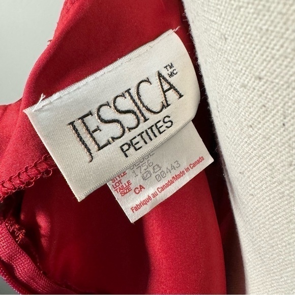 Vintage old Hollywood glamour inspired  red gown - Picture 6 of 7